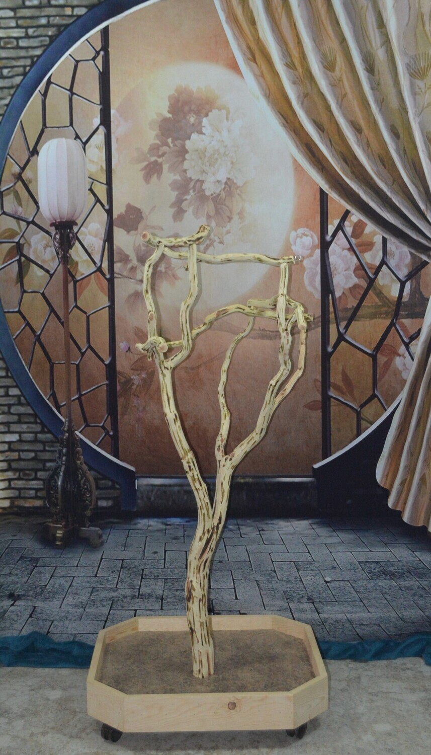 Manzanita Medium Stand