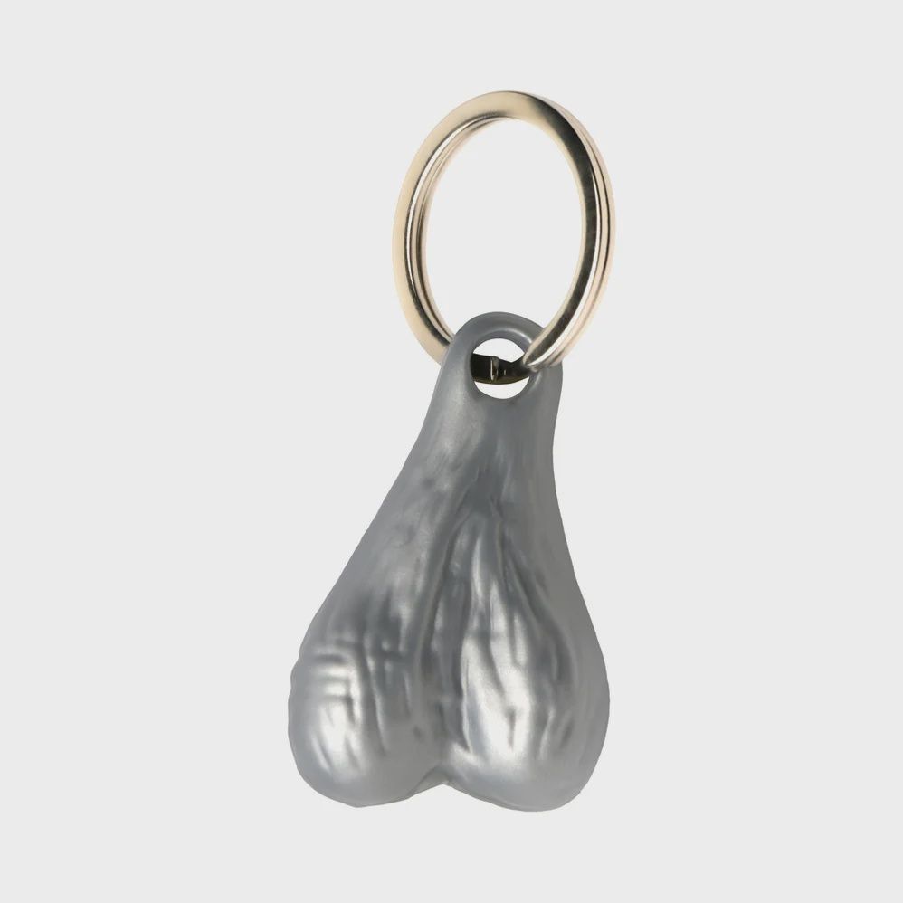 BIG BALLERS NUTS KEY CHAIN, Color: SILVER
