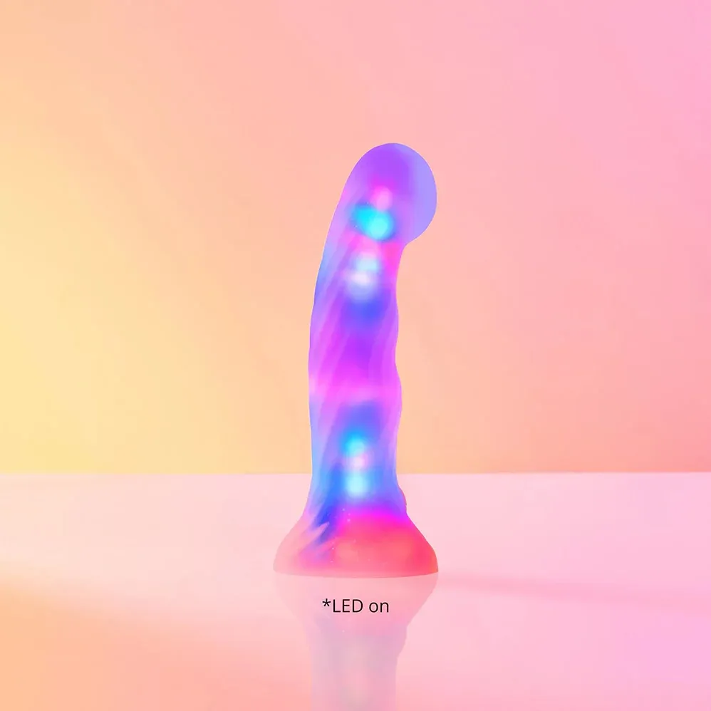 LOVE TO LOVE LED DILDO, STYLE: SUGAR BOMB