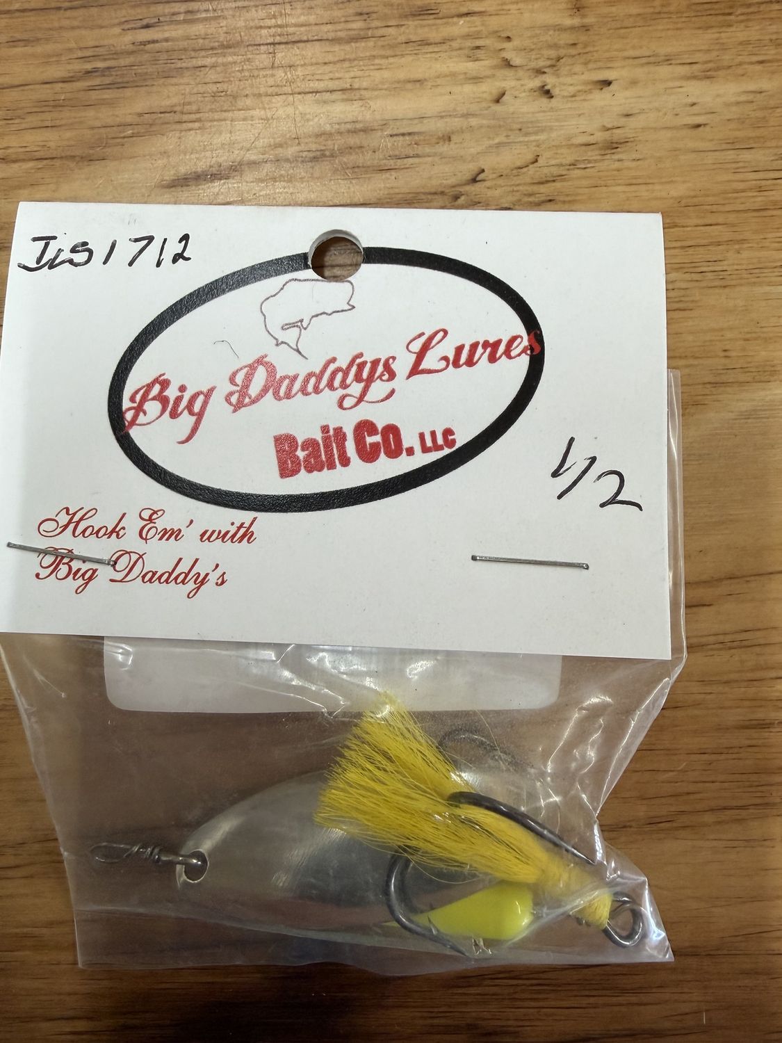 ROOSTER TAIL 1/2 OZ YELLOW