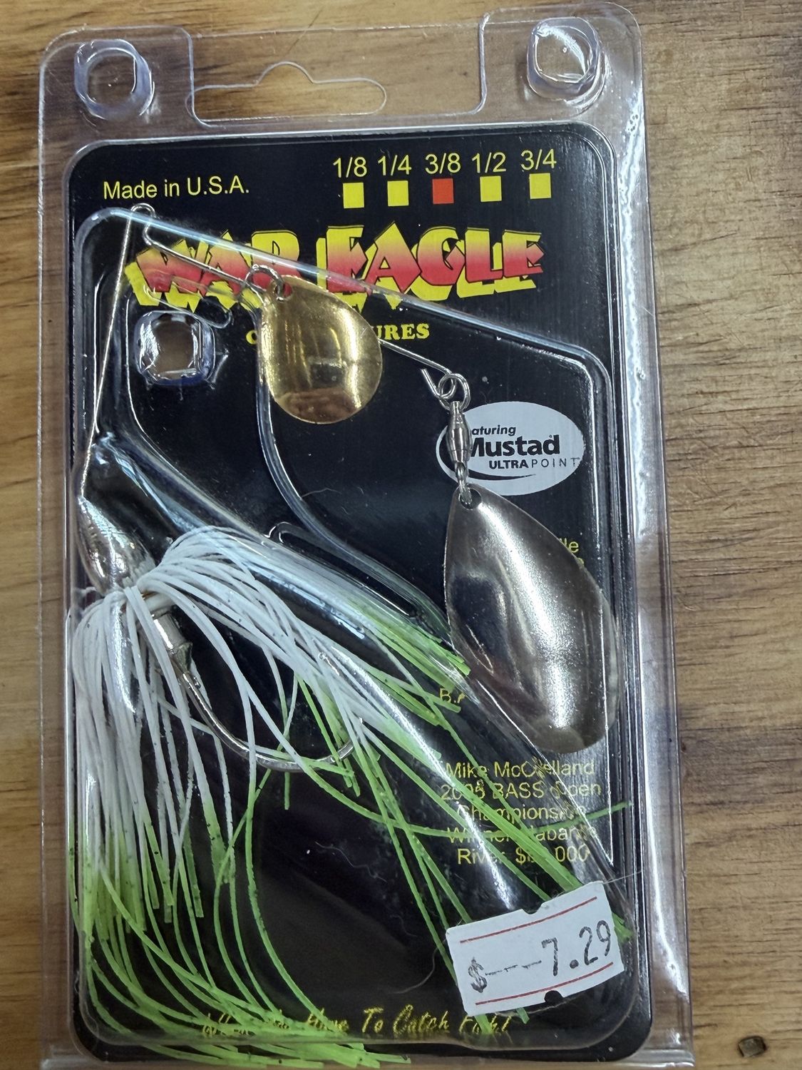 HOT WHITE SHAD 3/8 OZ