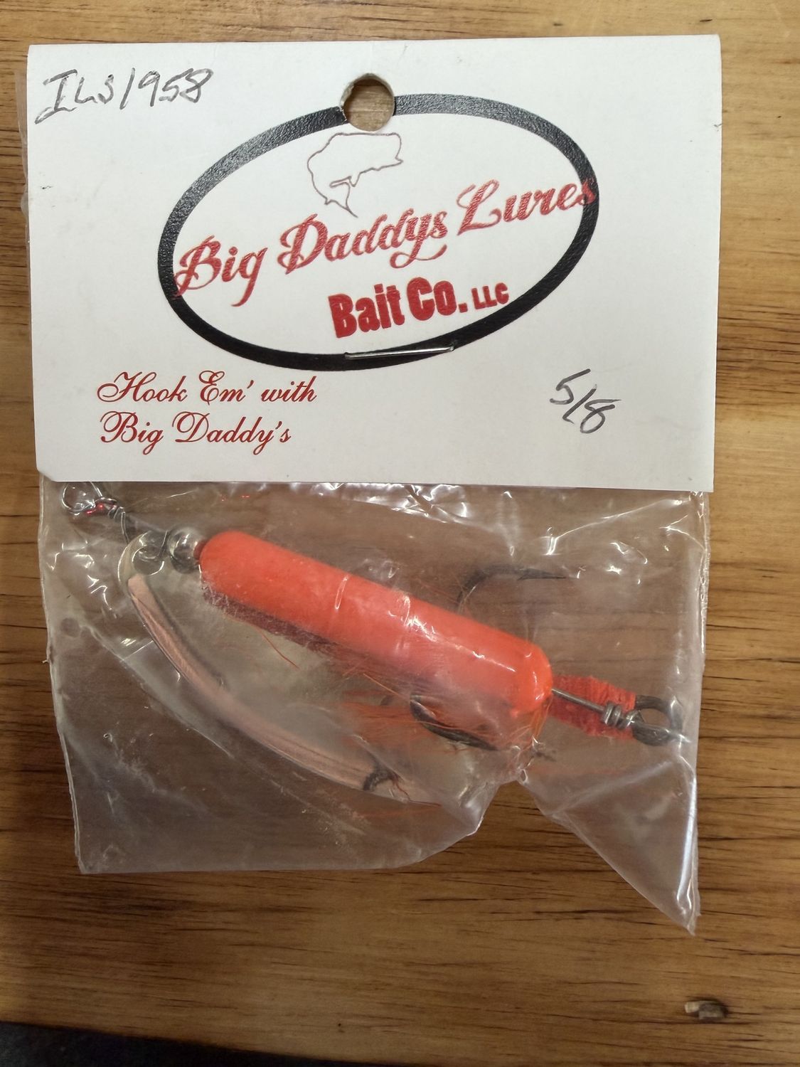 ROOSTER TAIL 5/8 OZ ORANGE