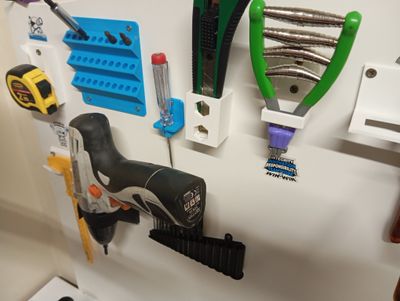 Uchwyty do warsztatu