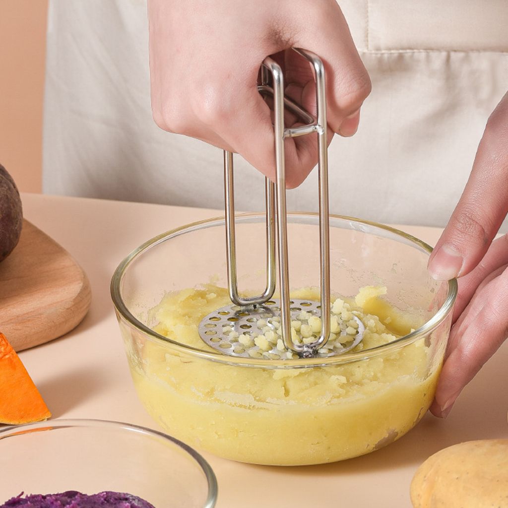 304 SUS Potato Press Stainless Steel Potato Press Manual Masher Kitchen Gadget Potato Garlic Press