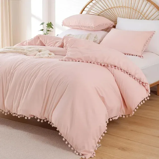 Pink Full Ball Pom Fringe Design Comforter Set 3pcs, Boho Aesthetic Luxurious Full Bedding Set, Vintage Ultra Soft Microfiber Pink Full Ball Pom Fringe Design Comforter Set 3pcs, Boho Aesthetic Luxurious Full Bedding Set, Vintage Ultra Soft Microfiber