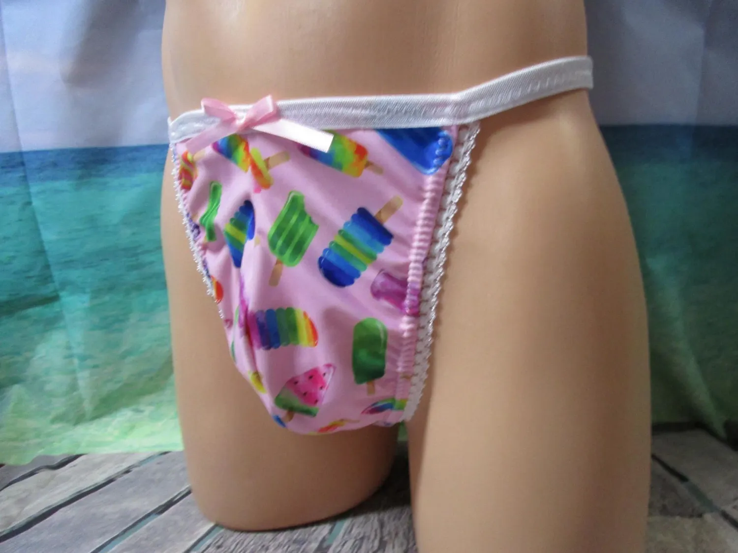 Nylon Spandex Prints String Thong, Large Contoured Man Front w/seam, Picot Trim, Bow