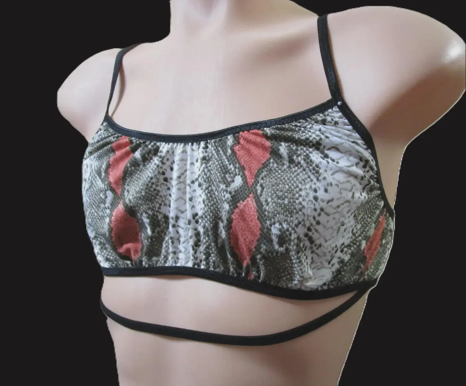Red Snakeskin Brushed Knit, Slip on Training Bra w/Ab Strap, Size M
