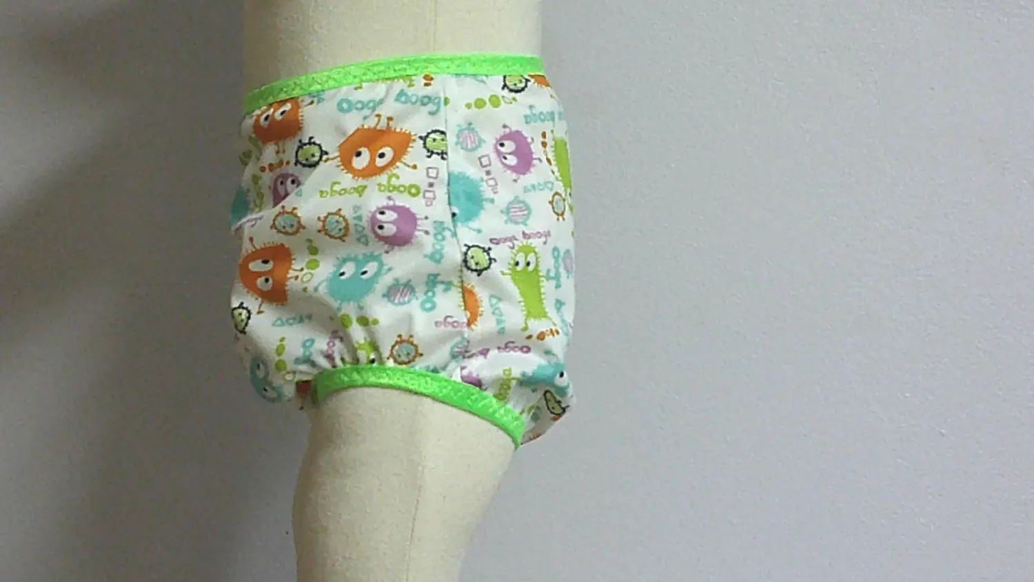 Waterproof PUL Baby-Toddler Sizes, Diaper Cover, Reusable Rubber Pants.