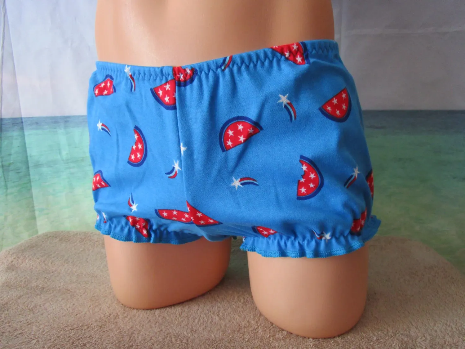 Watermelon Sparkle Cotton Knit Boy Shorts, ruffled elastic leg, Fits Sz S 36-39&quot;