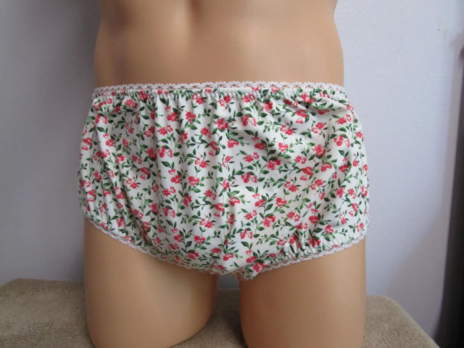Brushed Knit Prints Classic Rear Brief, 5&quot; Sides, Medium Man Front, Picot Trim