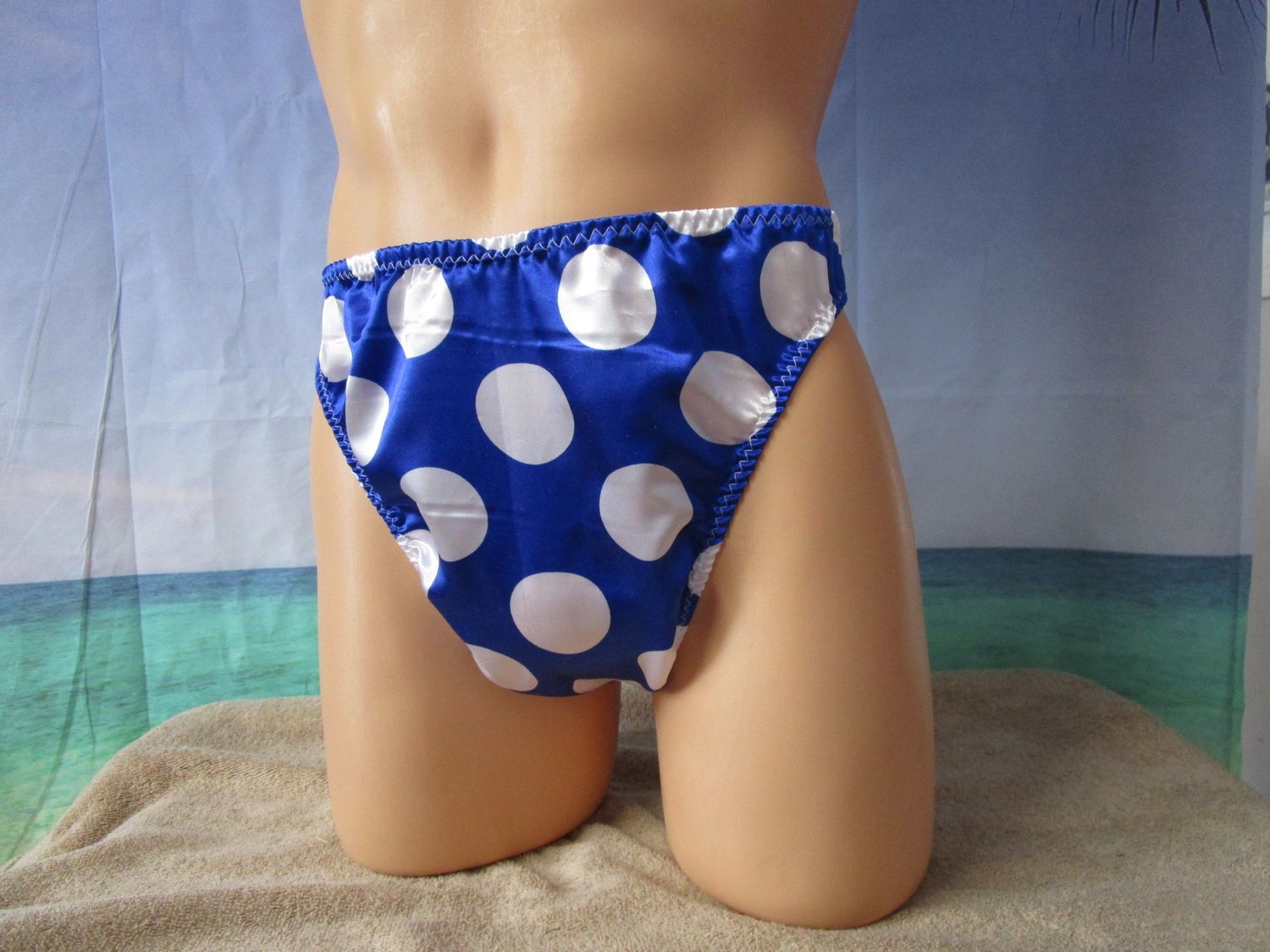 Satin Prints Thong, Contoured Man Front w/seam