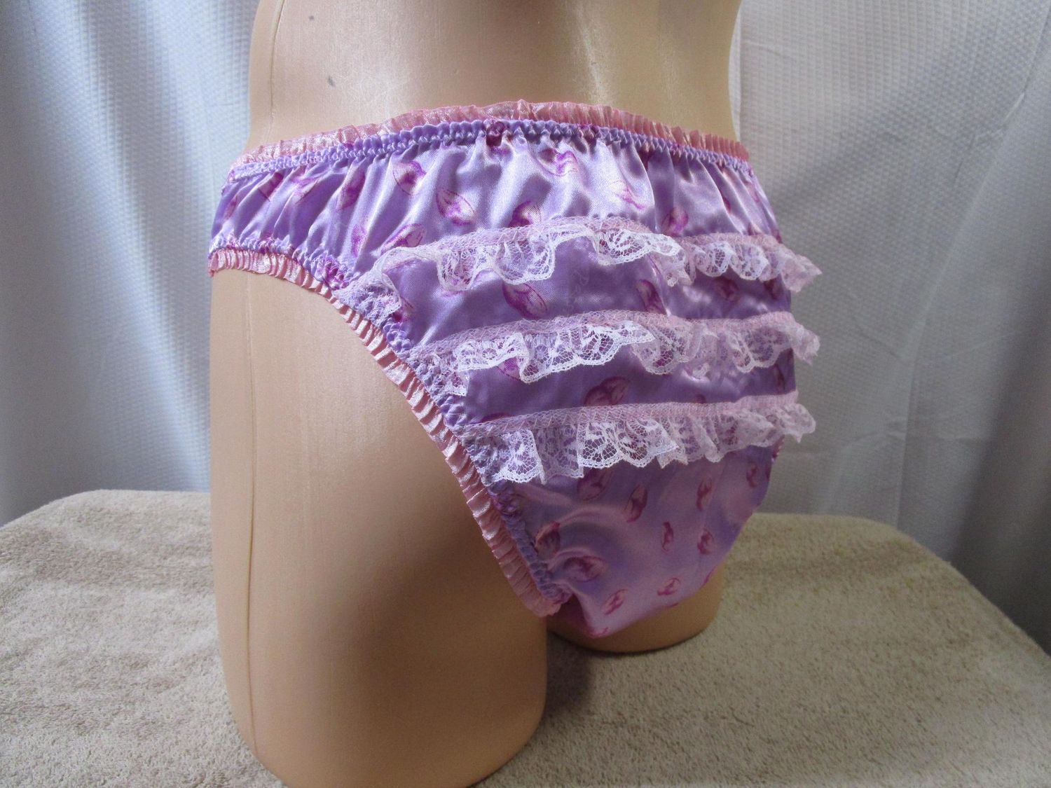Satin Prints LINED FRONT, Bikini Man Panty, 1&quot; Spaced Lace Butt, Ruffle Trim, Bow