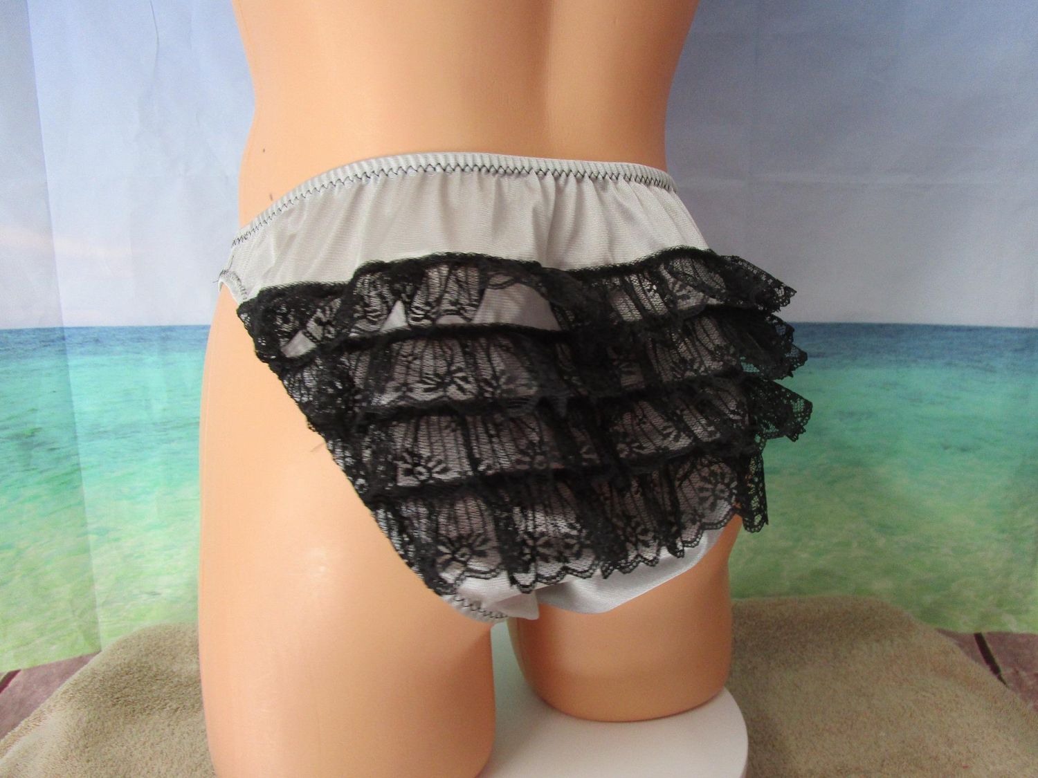 Nylon Tricot Bikini Panty, Medium Man Front, 2&quot; Lace Butt, Bow