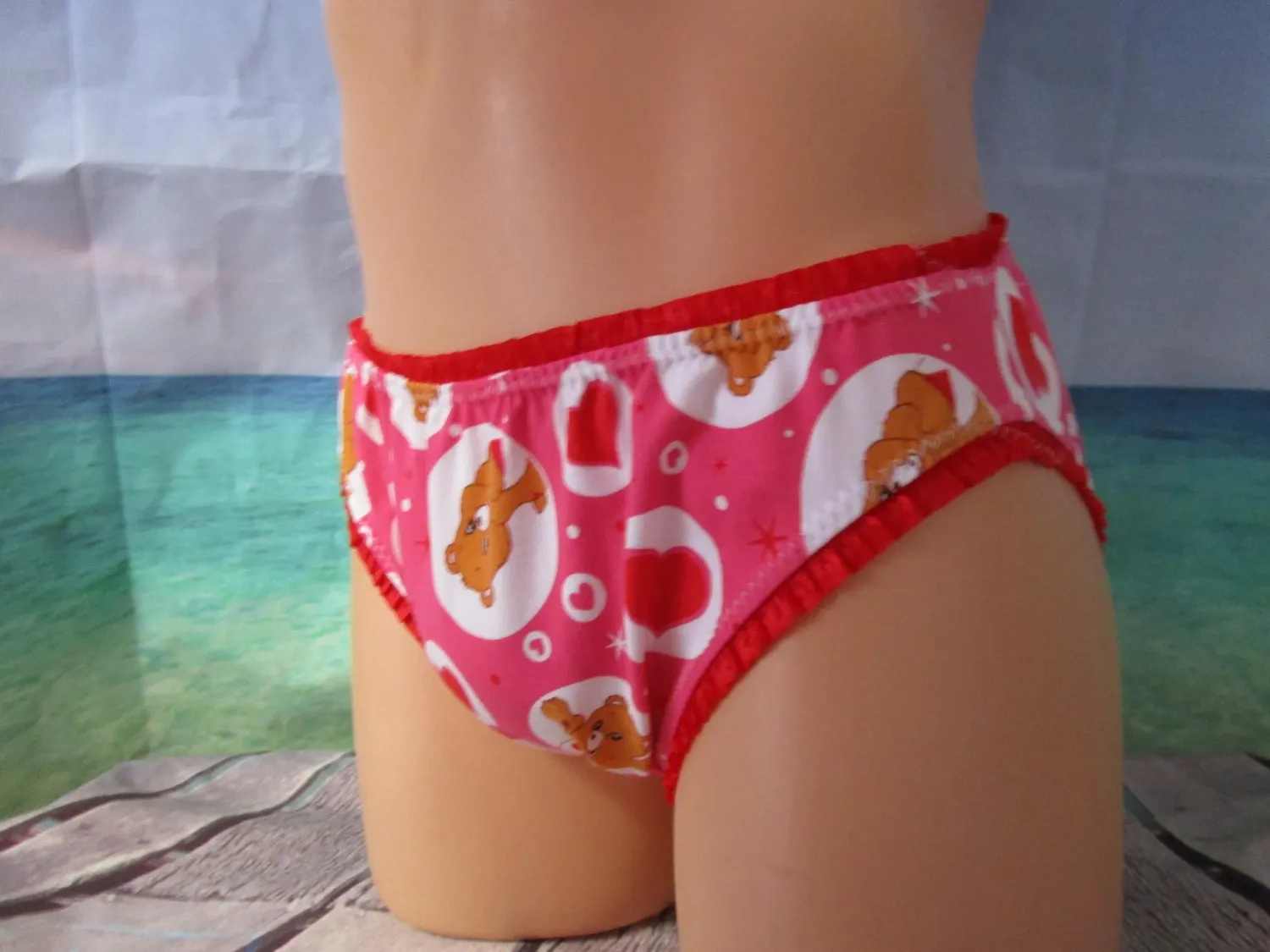 Cotton Knit Prints Bikini Panty, Medium Man Front, Ruffle Trim