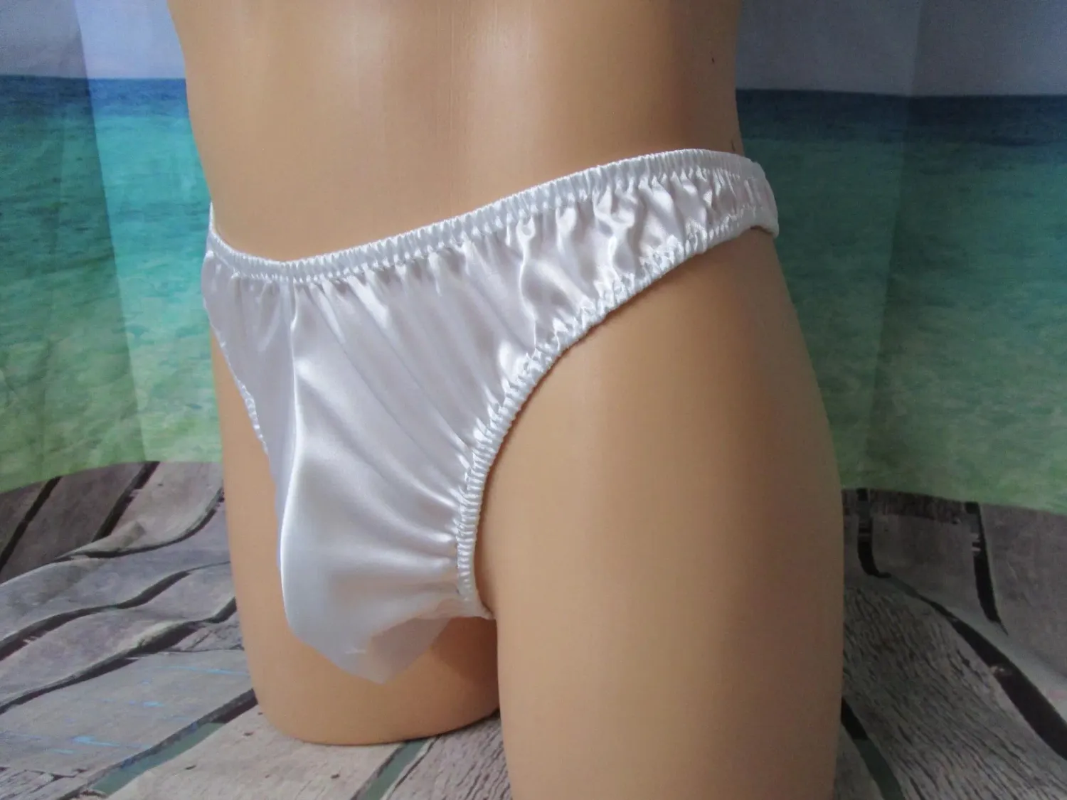 Satin Thong, Medium Contoured Man Front w/seam
