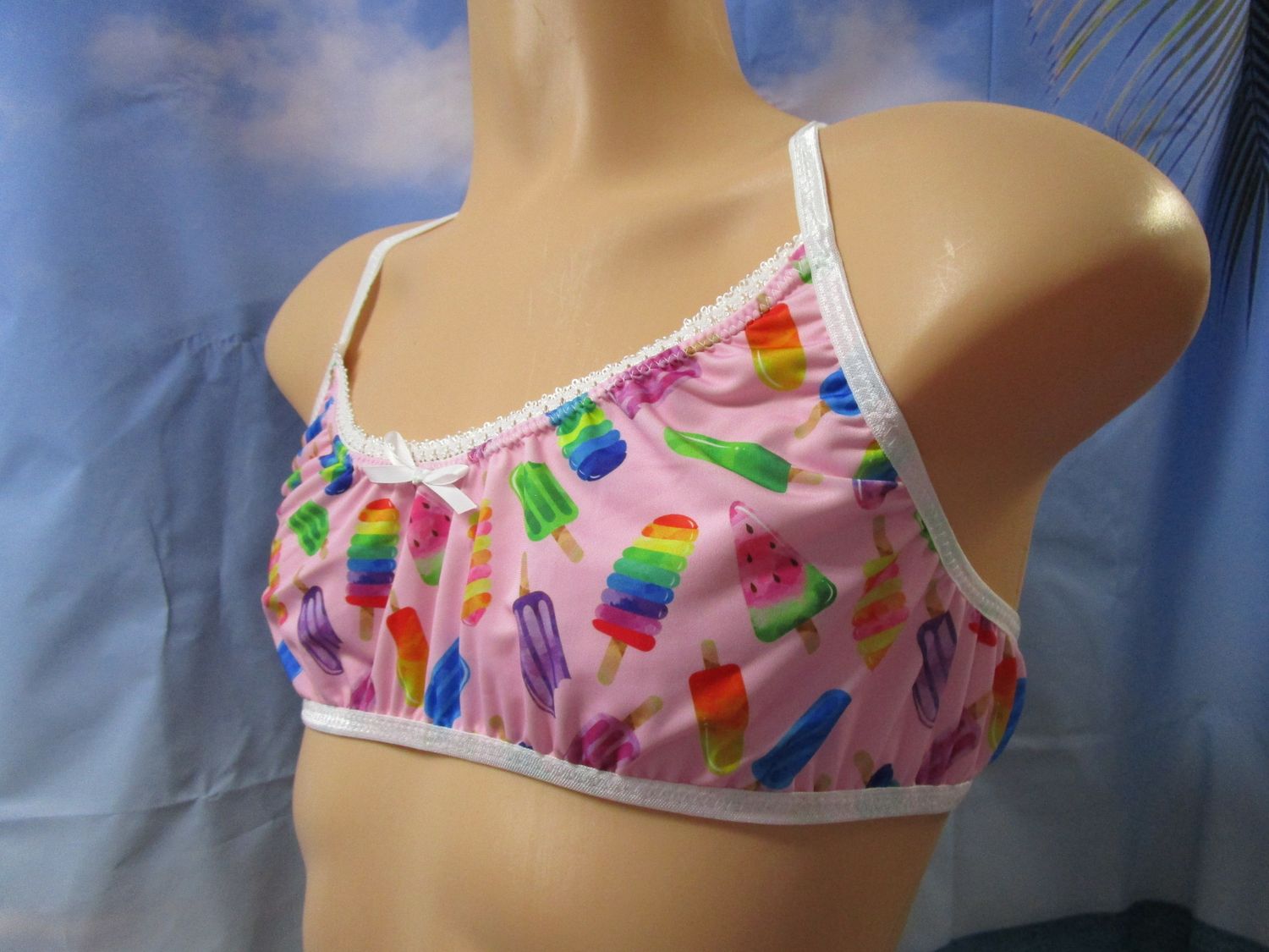 Nylon Spandex Prints, Training Bra, Adjustable Straps, FOE Trim