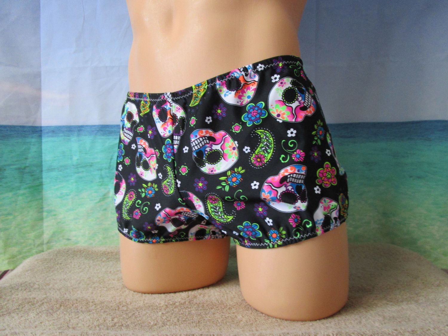 Nylon Spandex Prints Boy Cut Short-Shorts, Elastic Leg