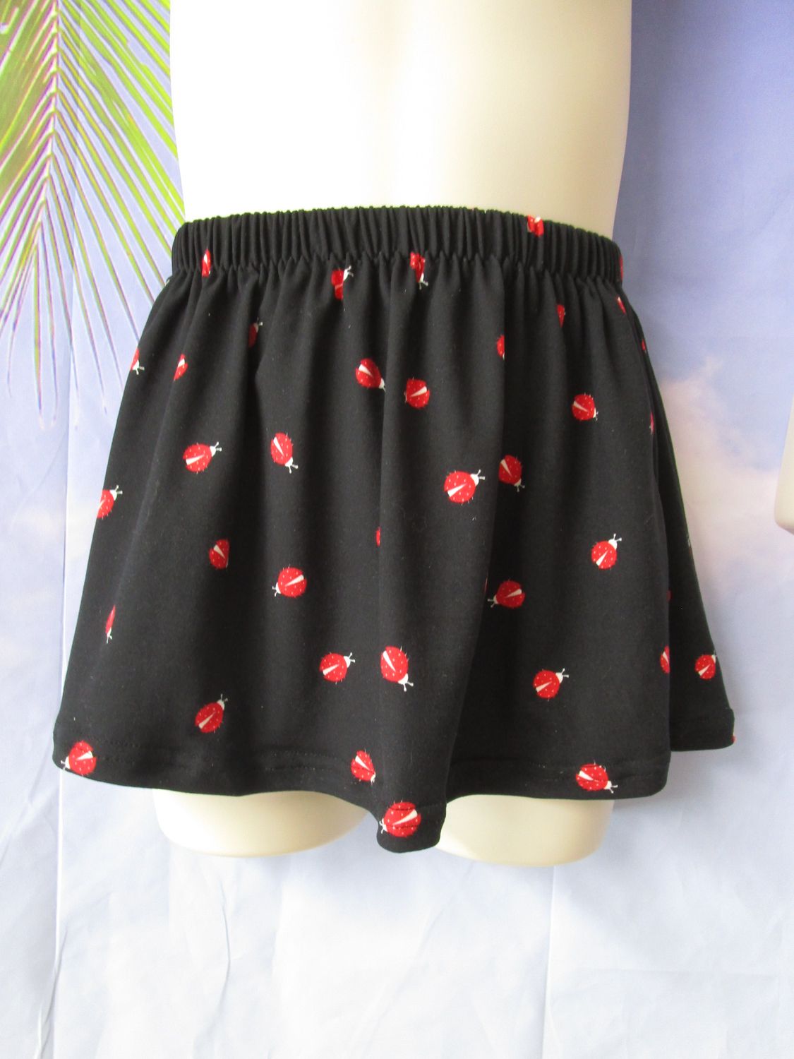 Brushed Knit Prints Skirt - 10&quot; Length shown.