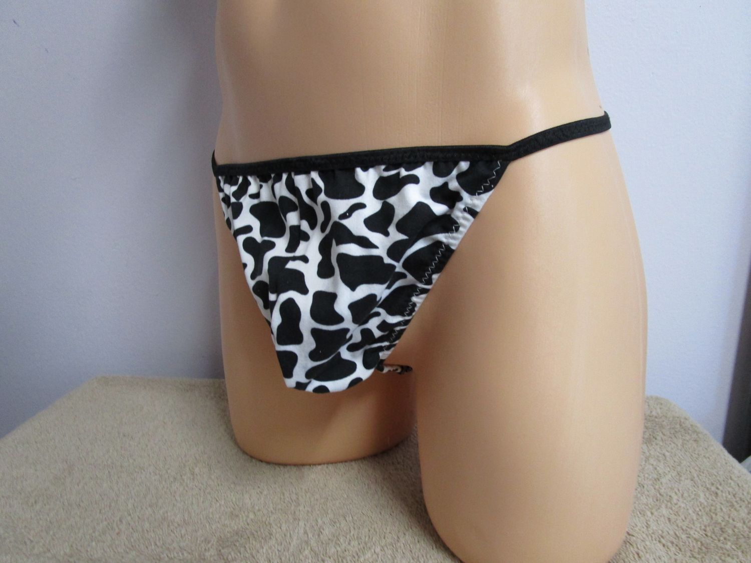 Brushed Knit Prints String Thong, Contoured Front