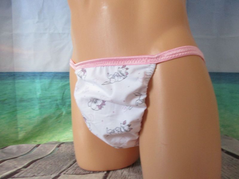 Bikinis - String