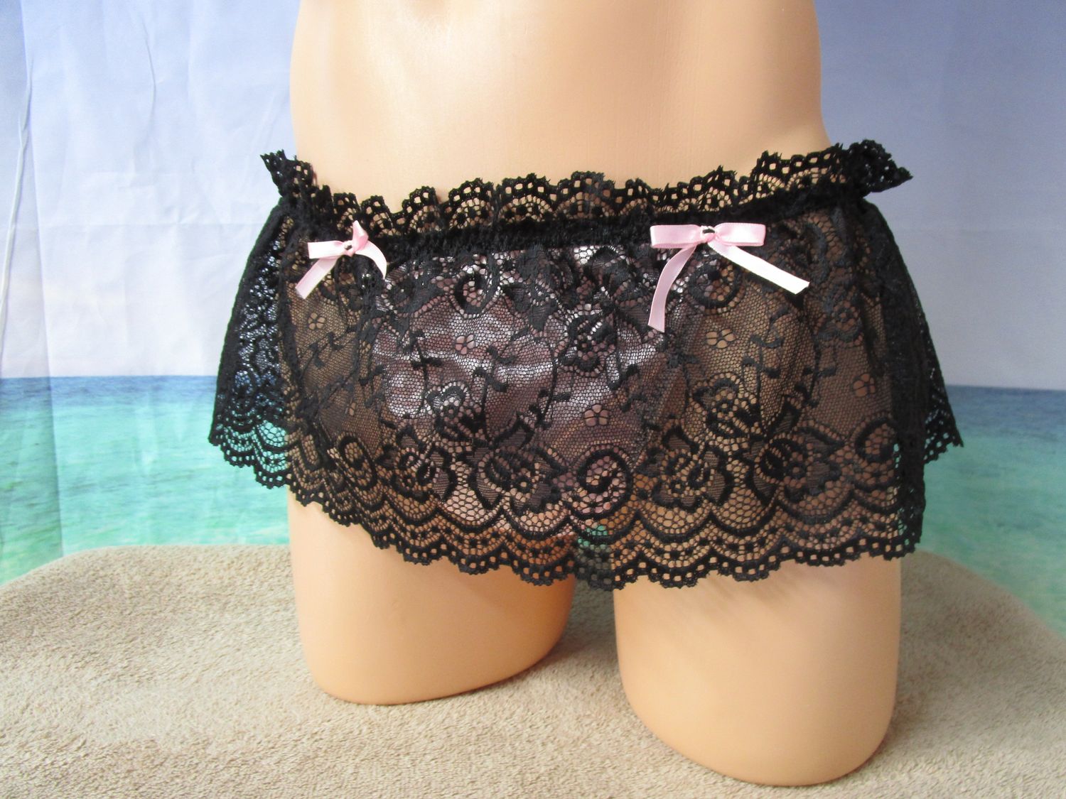 Lace G-String for Men, Skirted