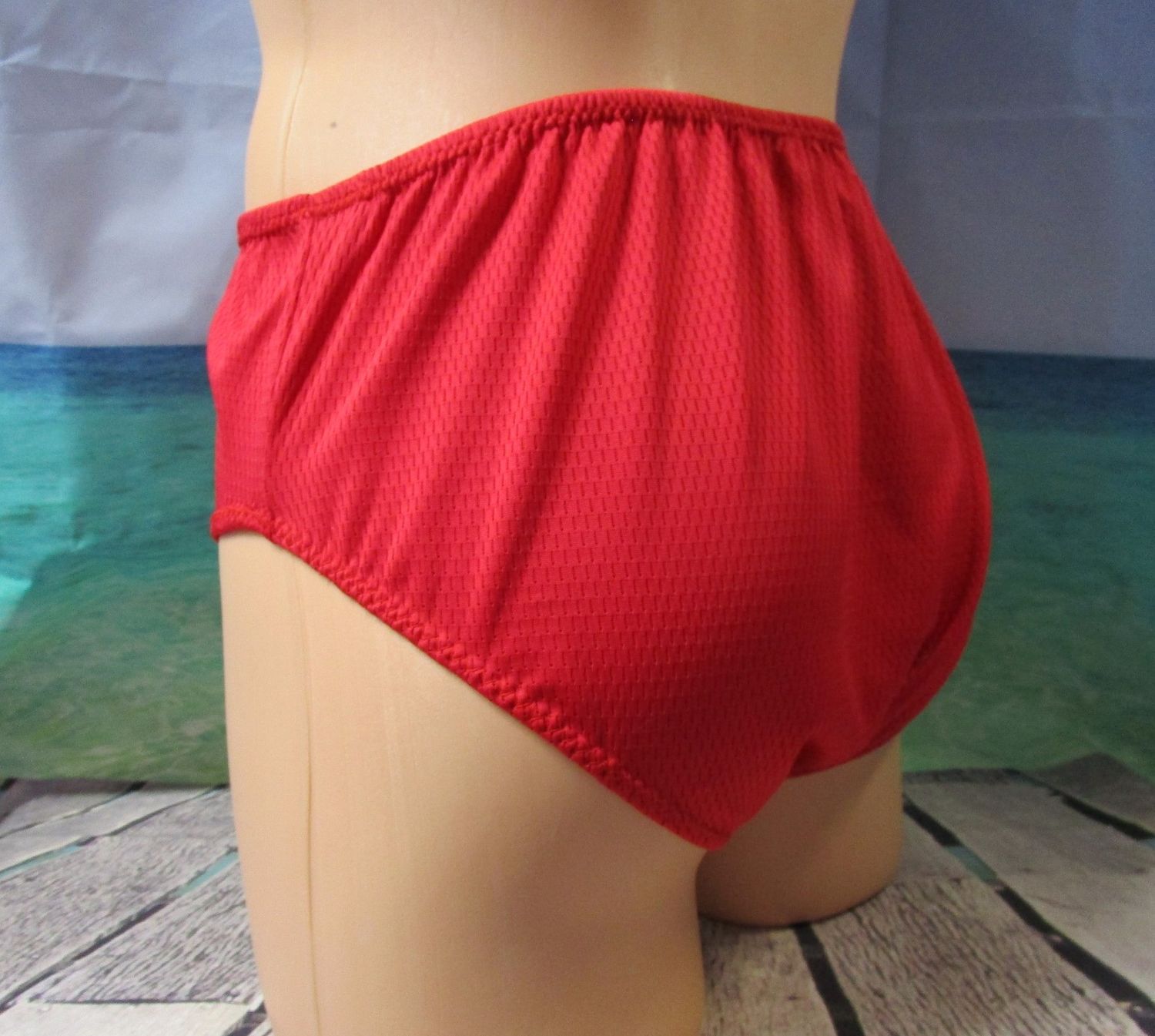 Coolmax-Dimple Mesh Hipsters, Medium Man Front