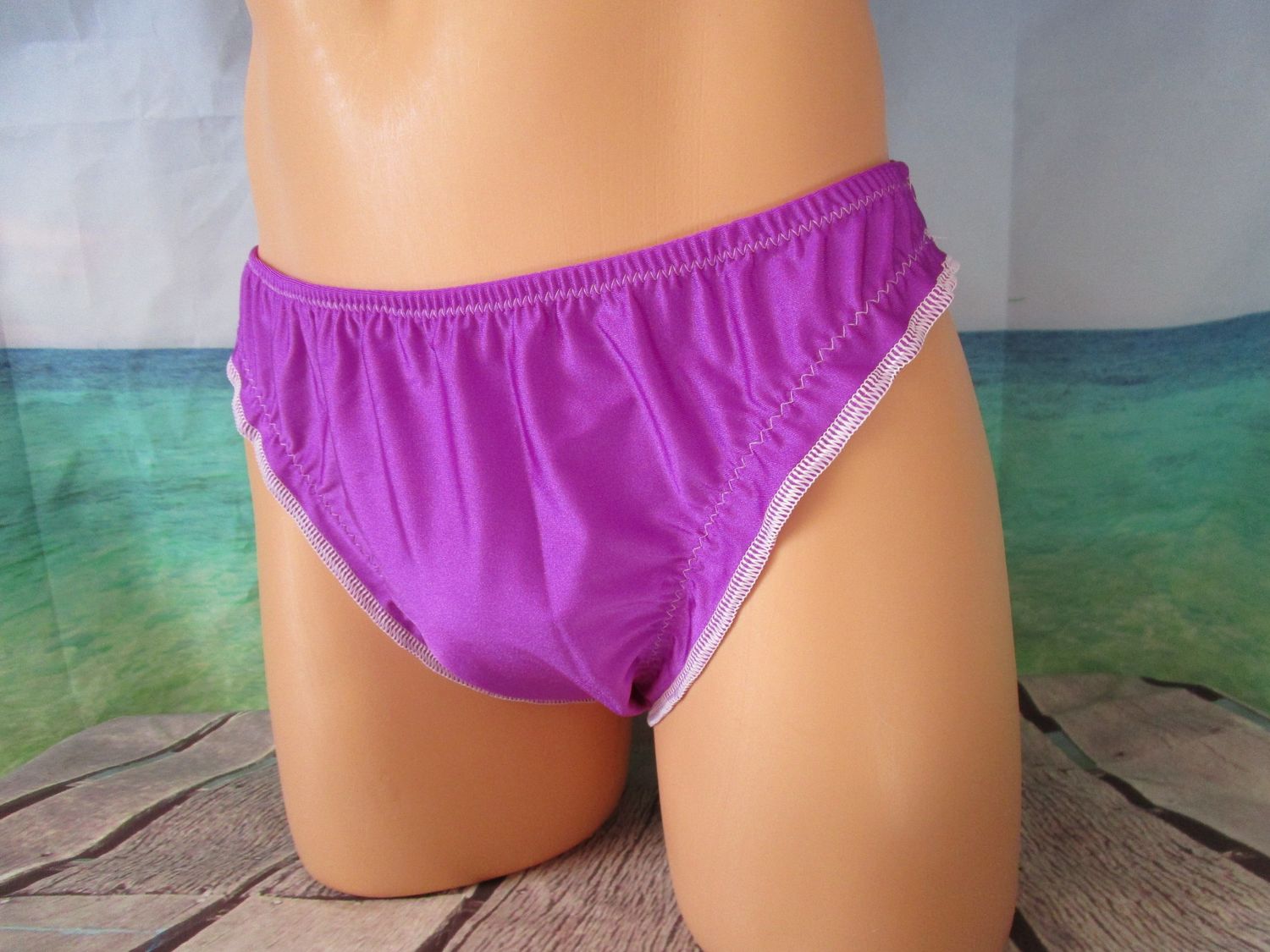Nylon Spandex Bikini, Medium Front, Ruffled Legs