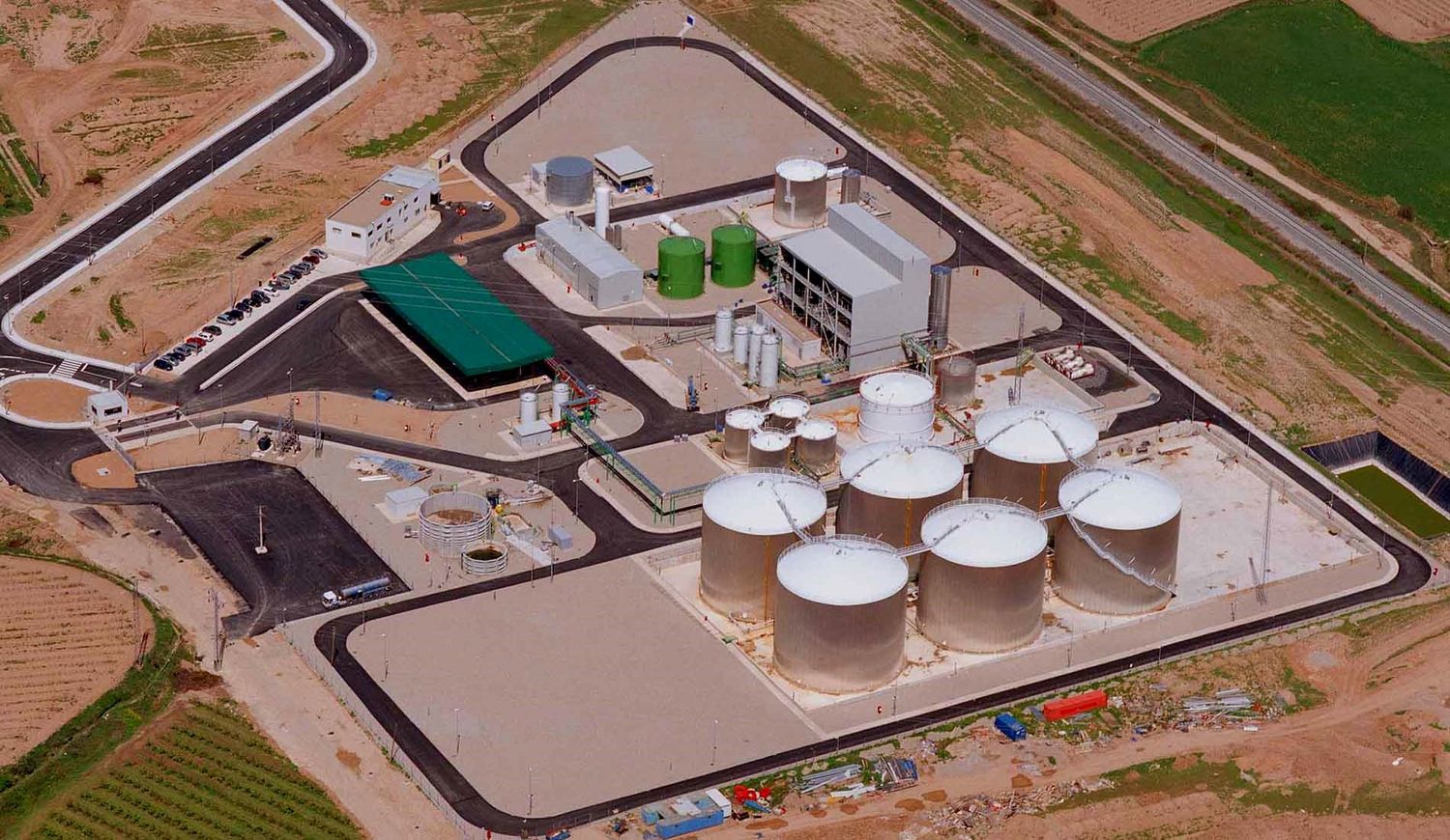 Substitution of fossil fuels for the use of sustainable biofuels manufactured by Iniciativas Bioenergéticas S.L.