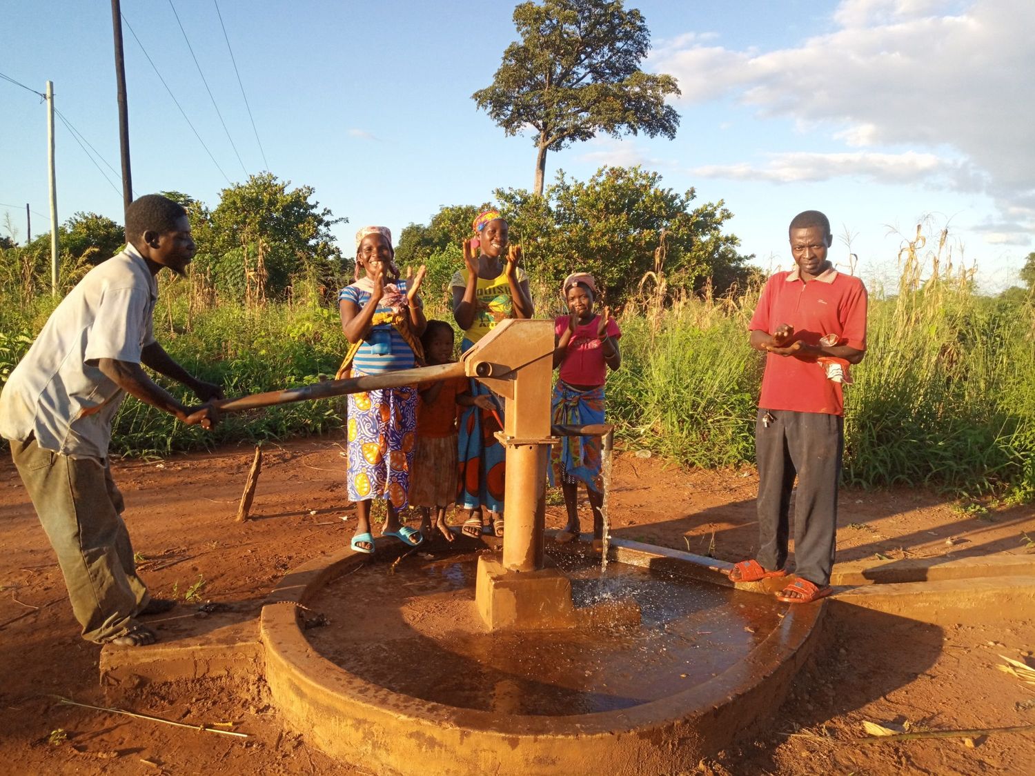 IMPROVED KITCHEN REGIMES MANICA PROVINCE SAFE WATER