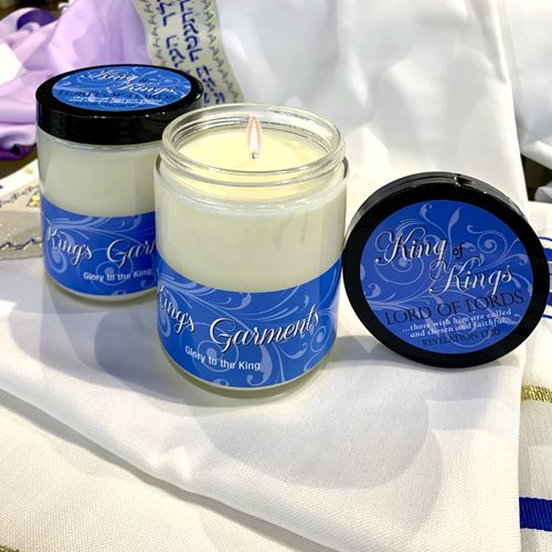KING&#39;S GARMENTS SCRIPTURE JAR CANDLE