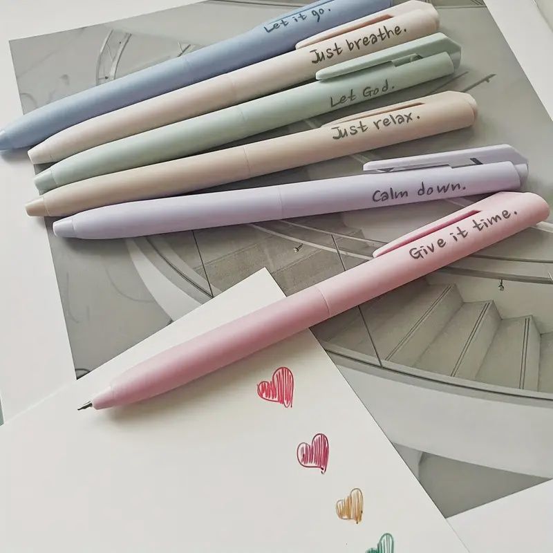 Ballpen-Morandi Aesthetic