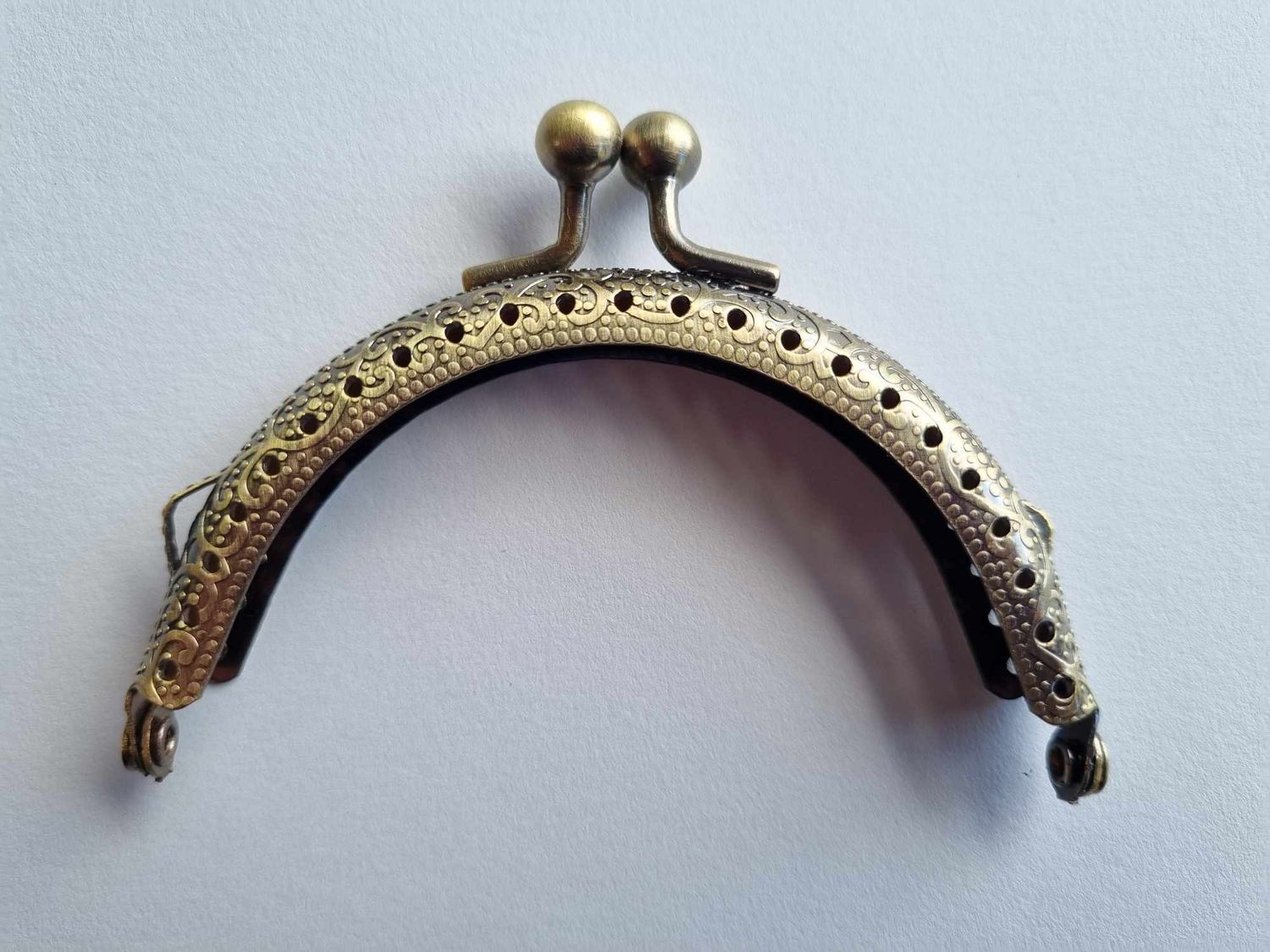 Purse Clasp, Purse Clasp Collection: Antique Gold