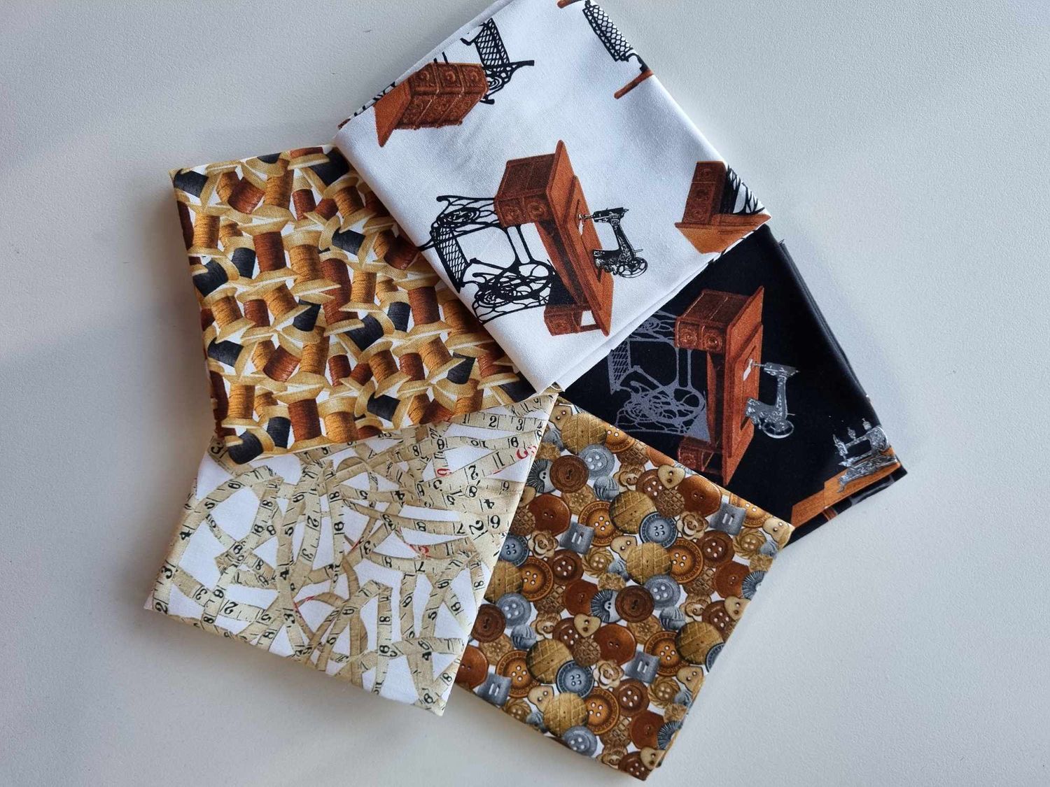 Classic Sewing Machine 5PK