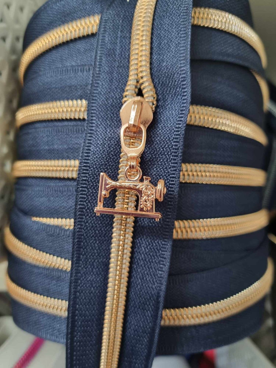 Sewing Machine - Rose Gold ZP