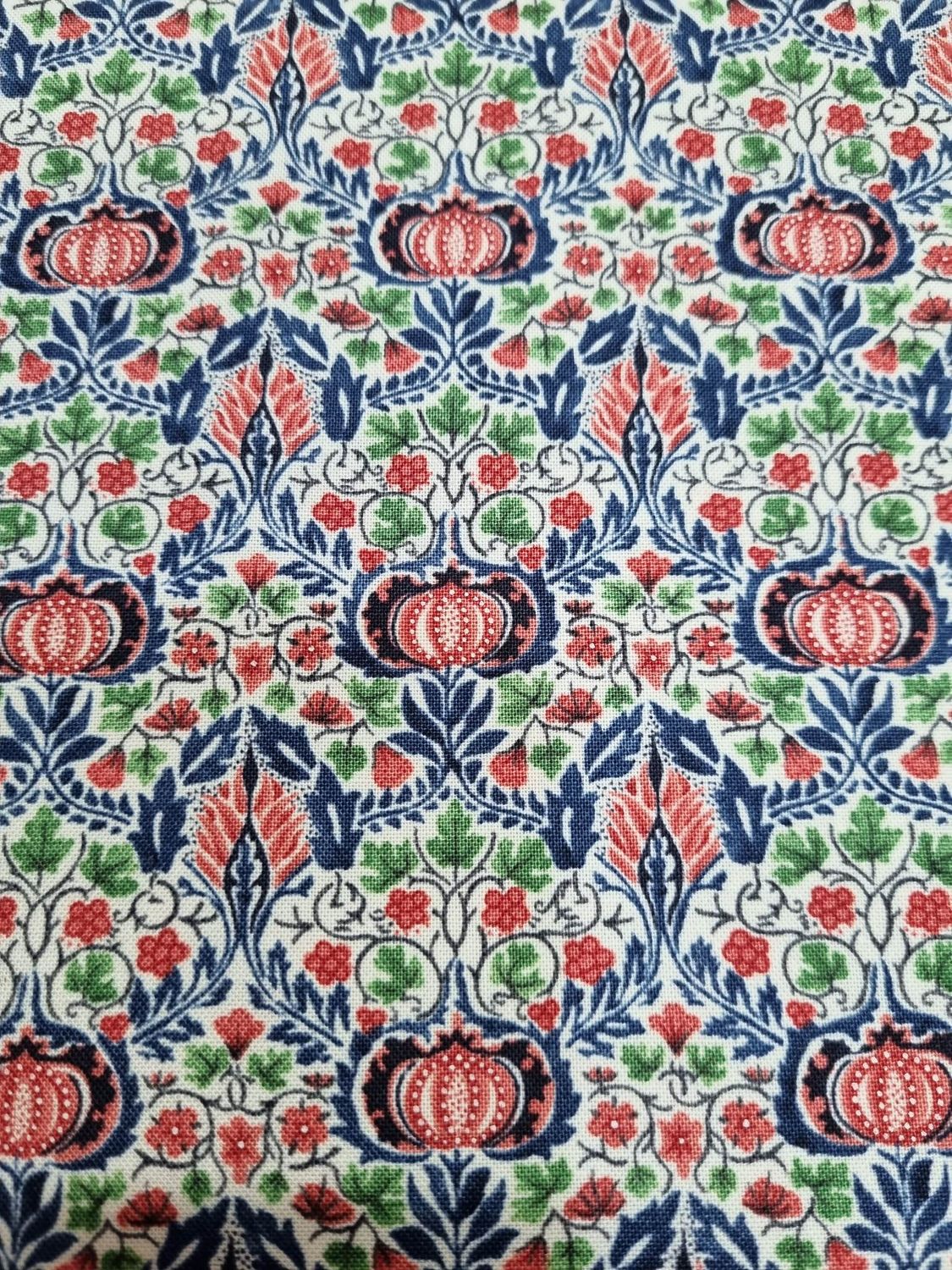Free Spirit Fabrics - Morris &amp; Co Montagu, Montagu Collection: Little Chintz Medici