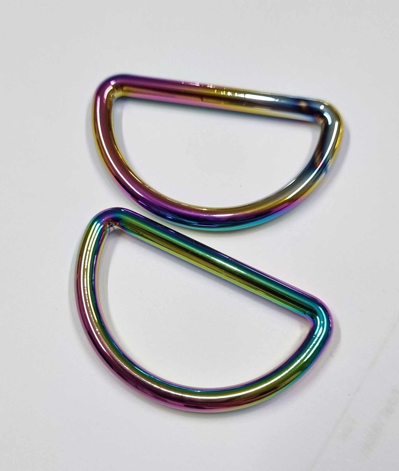 D Rings Iridescent