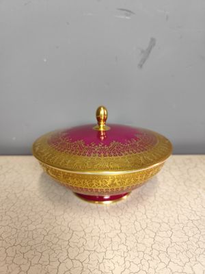 Dėžutės, indeliai