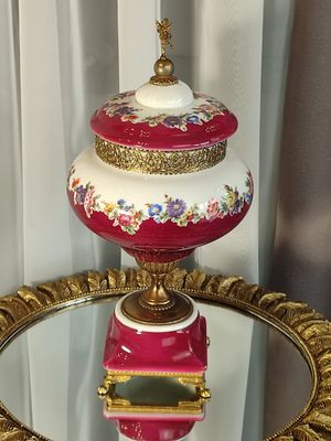 Itališkas porceliano indas