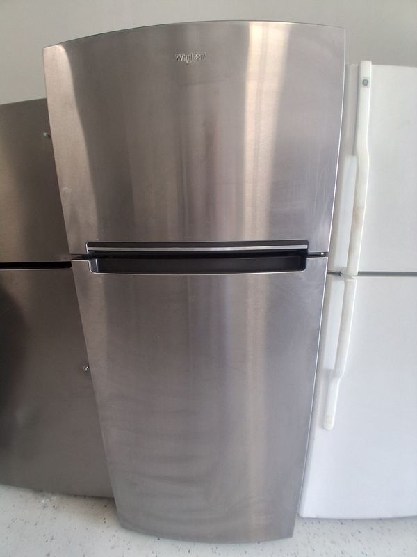 Top Freeze Refrigerator Model # WRT518SZFM00
