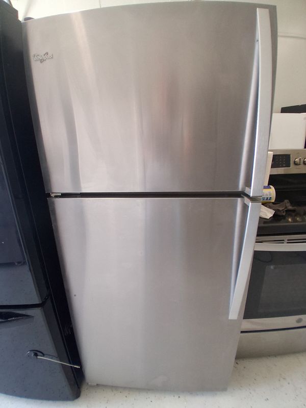 Top Freeze Refrigerator Model# WRT318FZDM01