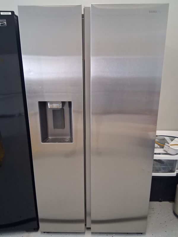Side By Side Model# RS27T5200SR