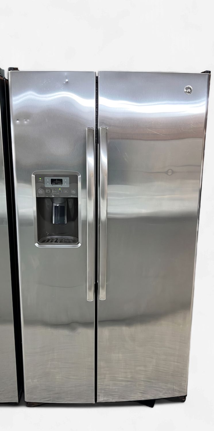 Side by Side Refrigerator | MN: DSE25JSHBCSS