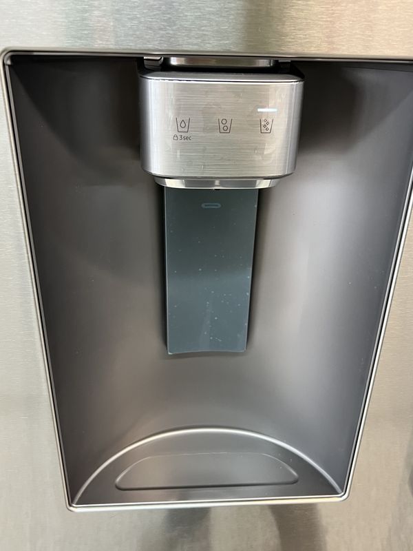 3 Door Bottom Freeze Refrigerator | MN: RF70H25HER