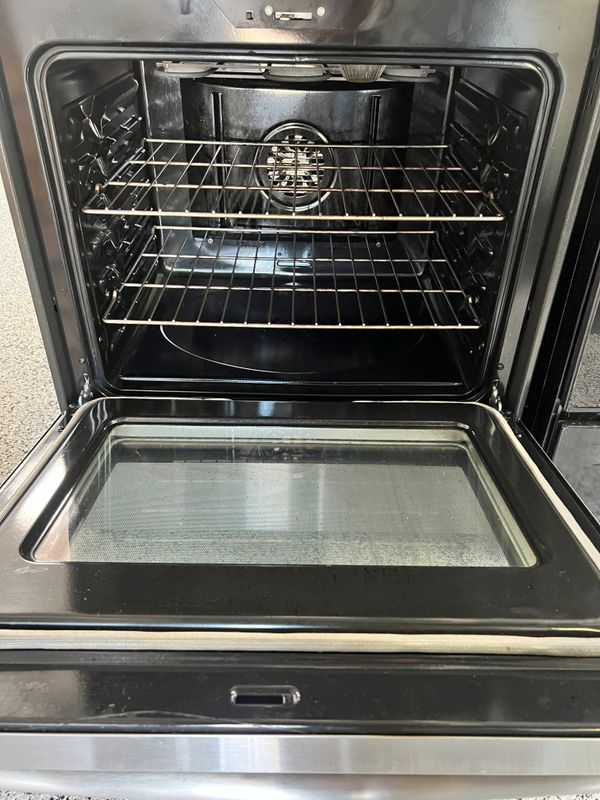 Stove | MN: JB750SJ6SS