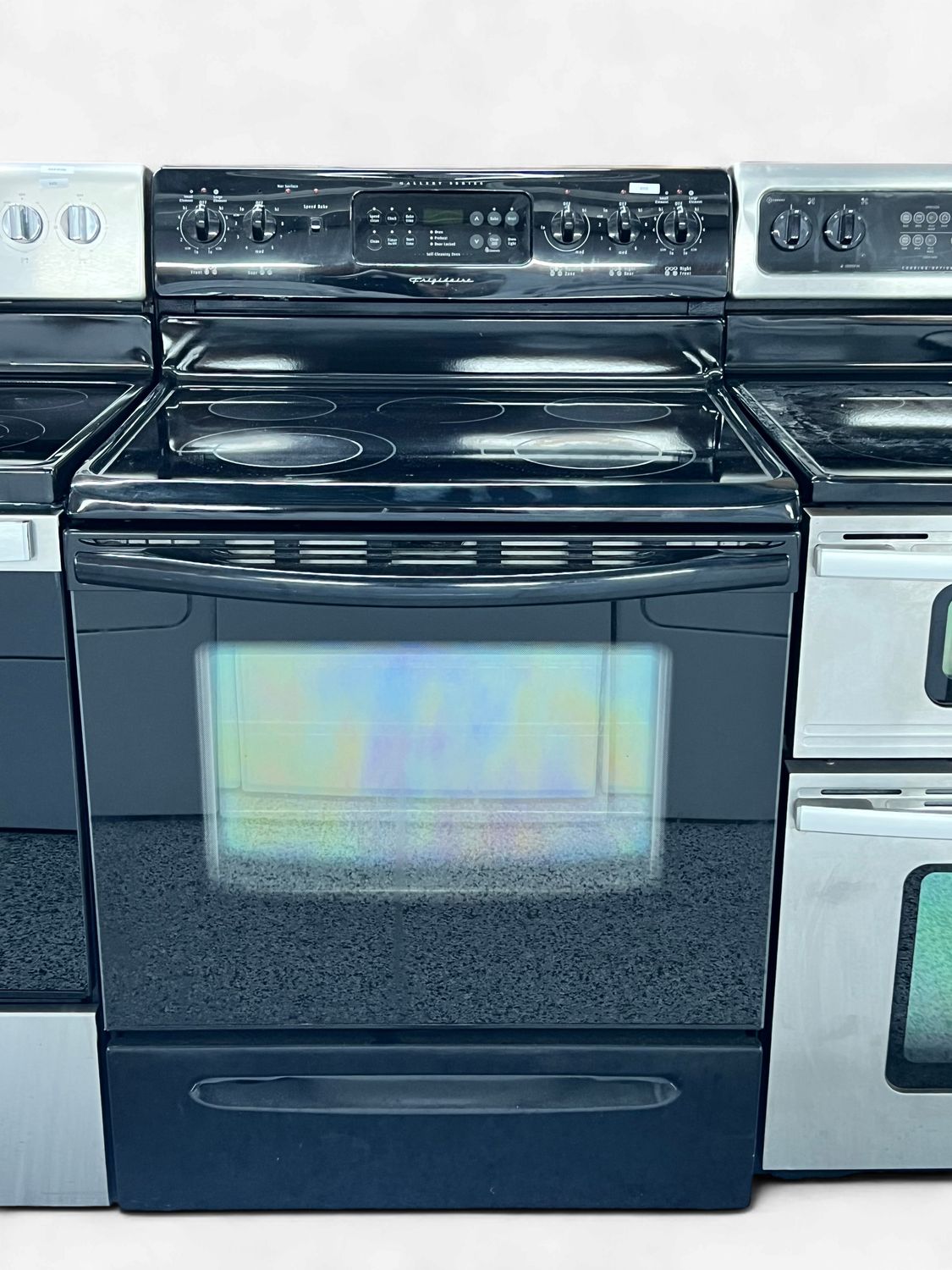 Stove | MN: GLEF379DBG