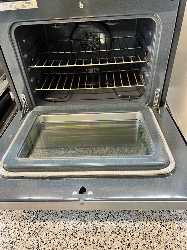 Glass Top Stove | MN: PLES389DCC