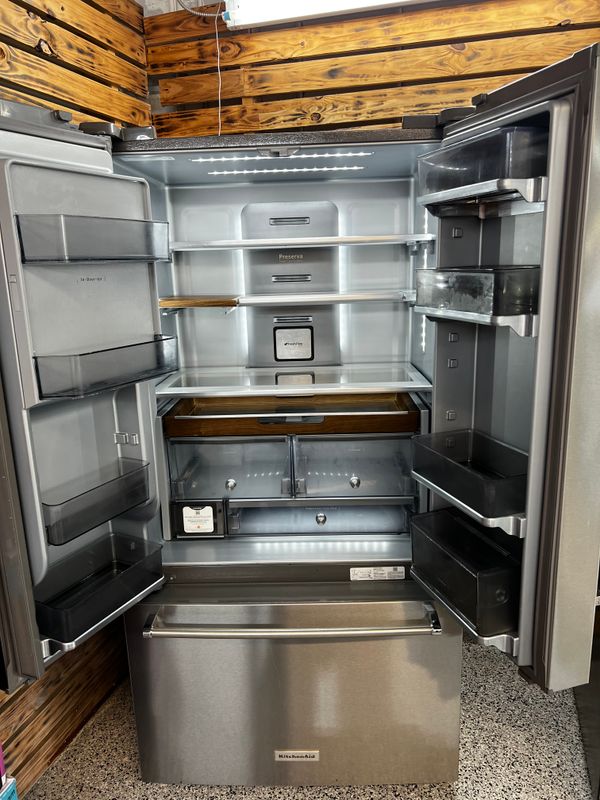 3 Door Fridge | Mn: KRFC704FPS06