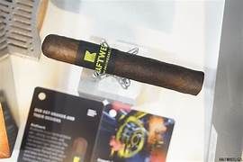 German Engineered Cigars:German Engineered Kraftwerk #54 Toro