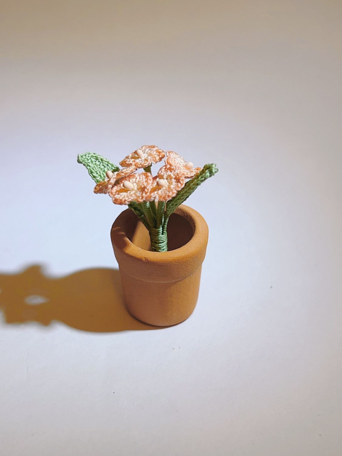 Micro Crochet Flower/Clover Pot, Design & Pattern: Wee Flower