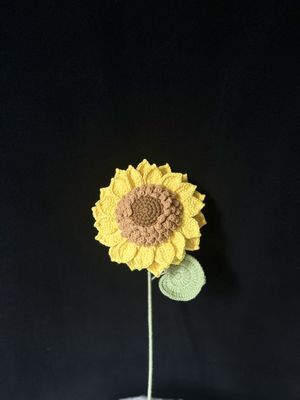 Crochet Hug - Crochet flower - Mega Seede Sunflower